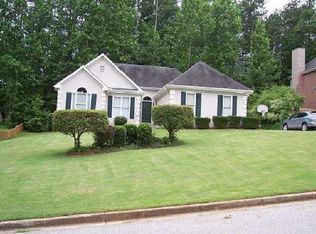 25 Fair Ridge Ct, Covington, GA 30016