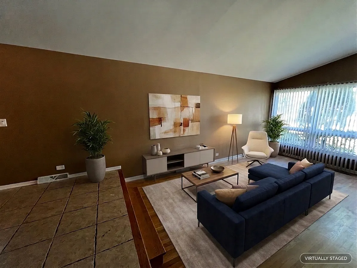 4 bed, 1430 sqft, $3,700 — Photo 3
