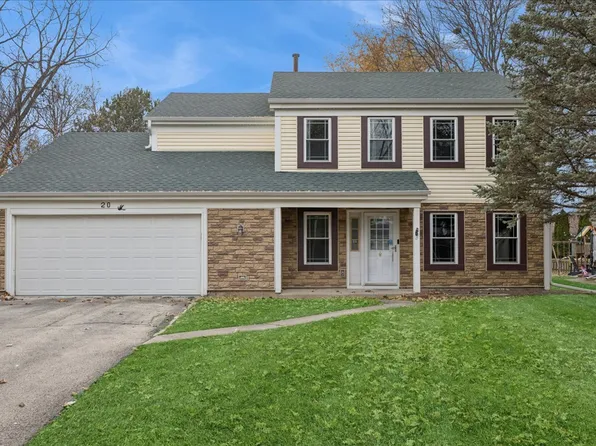 20 S Parliament Way, Mundelein, IL 60060