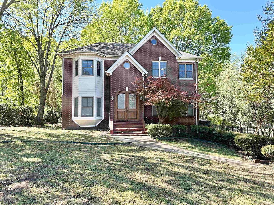 1st image of 2307 Morningside Dr
