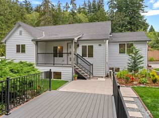 17727 76th Ave W, Edmonds, WA 98026