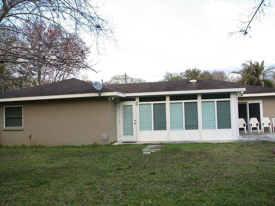 2nd image of 8614 Blossom Ave