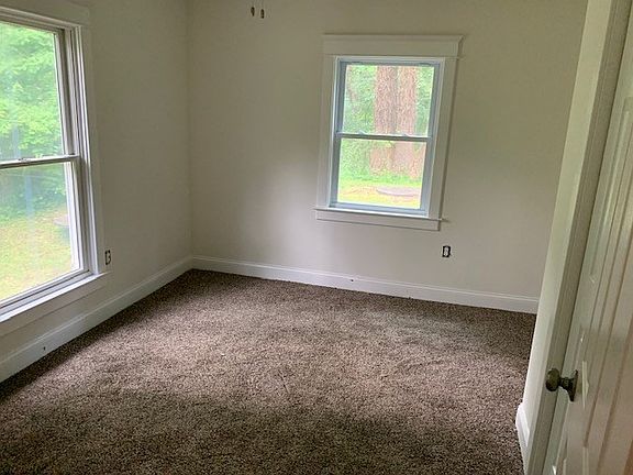 4th image of 1655 Colbert Rd