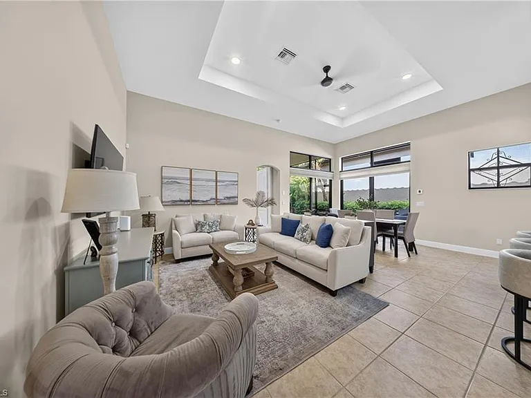 7890 Allende Ln — Photo 14