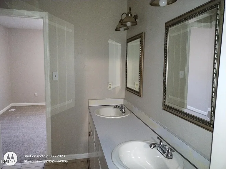 200 Mayodan Dr — Photo 45
