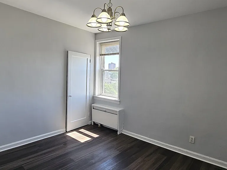 1700 Kennedy Blvd — Photo 14