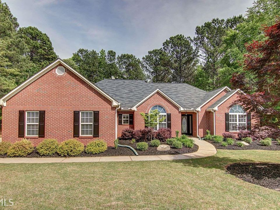 1st image of 320 McGarity Dr