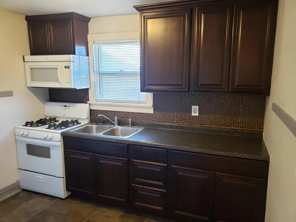 524 Jefferson St APT 7, Oshkosh, WI 54901