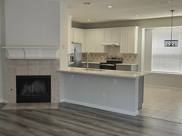 1412 Brenda Ln — Photo 20
