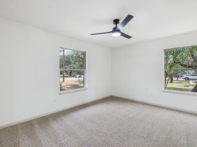 320 El Portal Dr — Photo 30