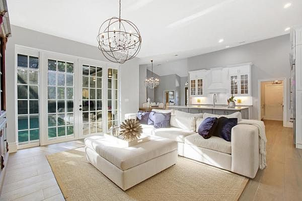 Home For Sale In Polo West