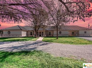 1818 Hay Valley Rd, Gatesville, TX 76528