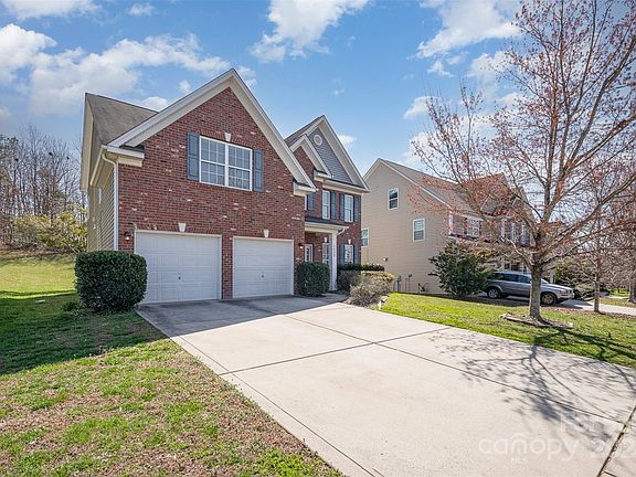 2nd image of 5822 Langwell Ln