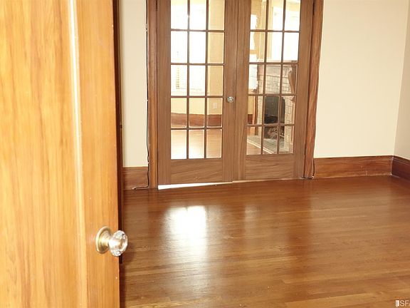 3rd image of 2243 18th Ave