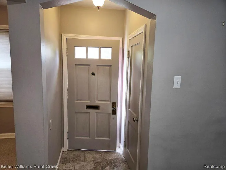 1489 West Blvd — Photo 6