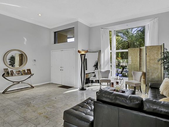4th image of 8281 SW 180th St