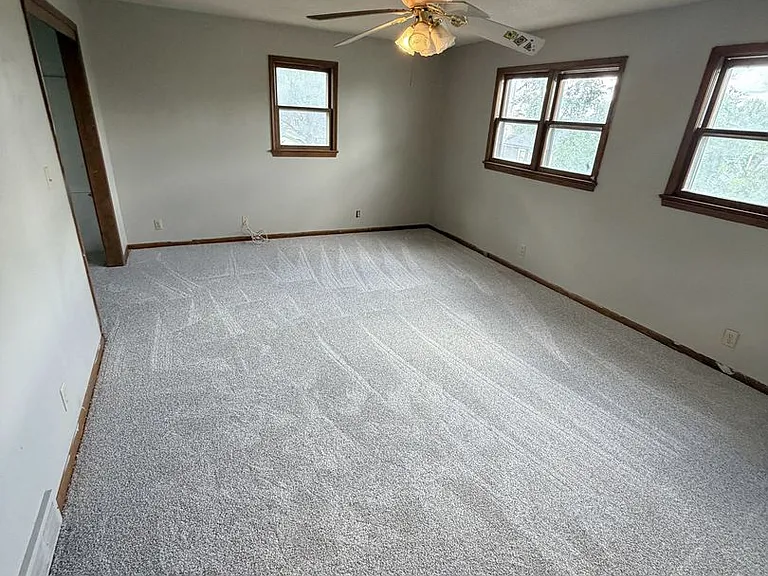 1336 S 25th Ave — Photo 16