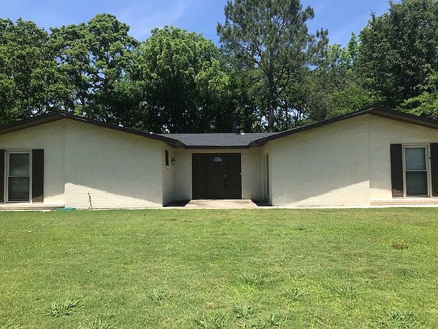 1st image of 3203 Brentwood Dr