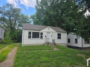 7723 Monroe Dr, Saint Louis, MO 63133