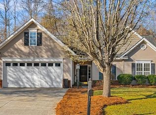 3804 Eagles View Ct, High Point, NC 27265