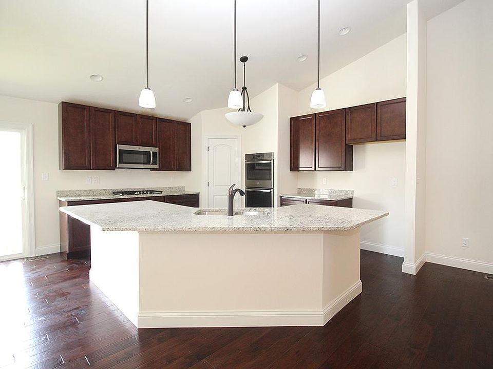 1st image of 16103 Amber Vista Dr