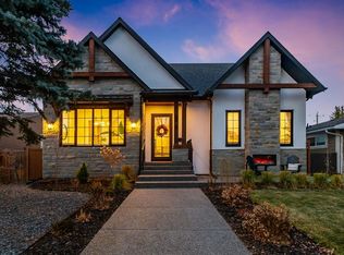 56 S Lissington Dr SW, Calgary, AB T3E5E3