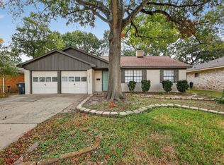 16122 Rill Ln, Houston, TX 77062