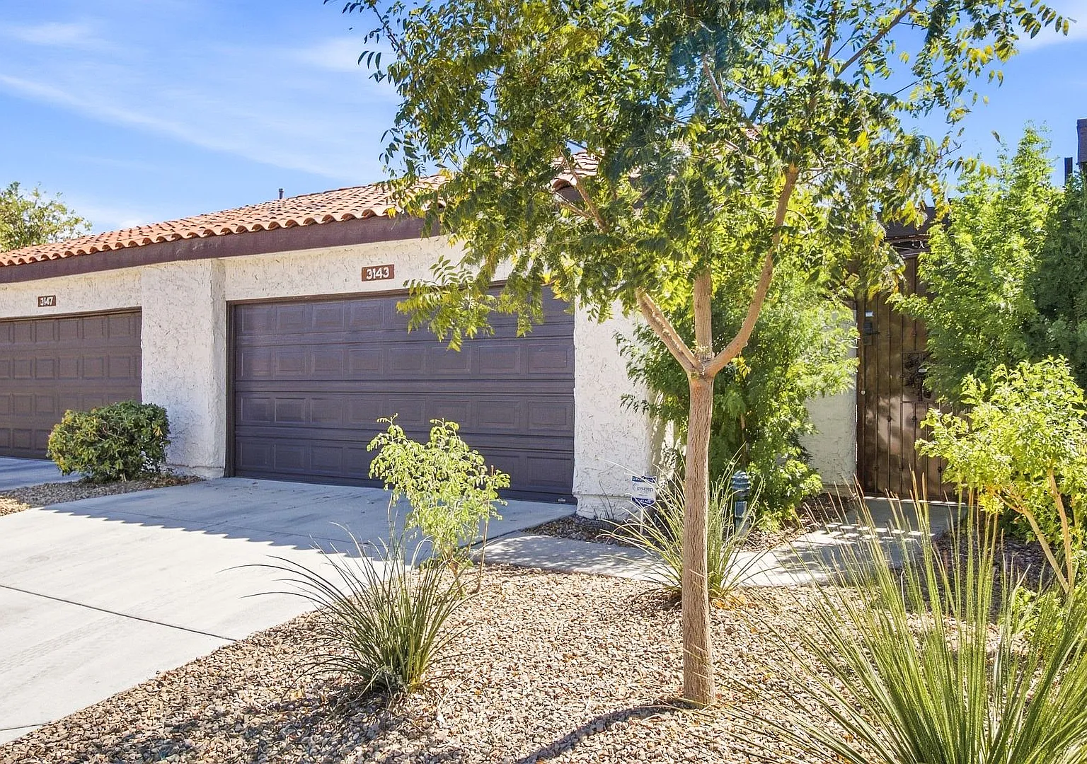 Gated 3-Bedroom Townhome with Fireplace, Patio & 2-Car Garage — Photo 3