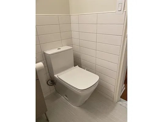 Rented by Douglas Elliman | media 13