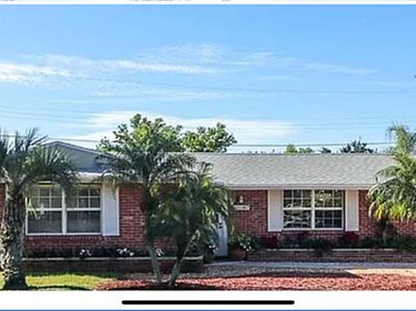 3709 Sleepy Hollow Ln