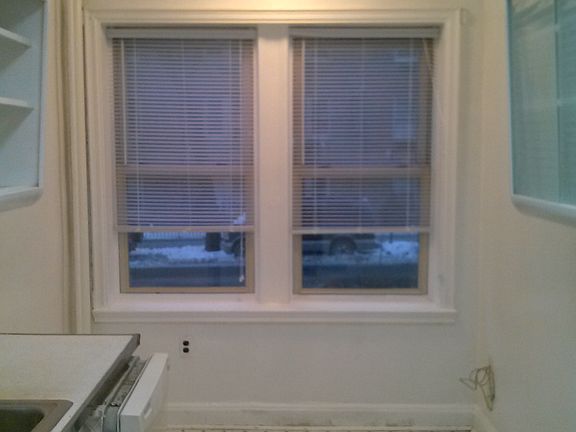 3rd image of 4819 43rd St APT 2B