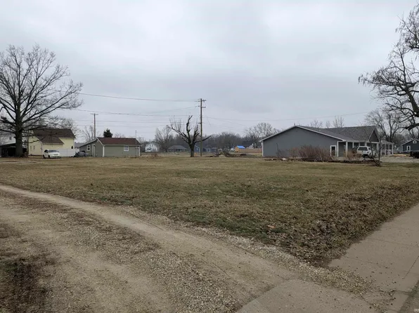 545/555 S Western Ave, Winchester, IN 47394