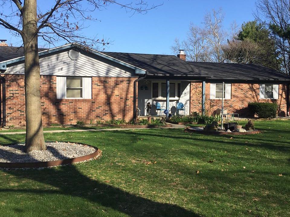 2nd image of 10311 Hillsdale Dr