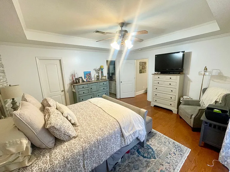 117 Kenzie Dr — Photo 16