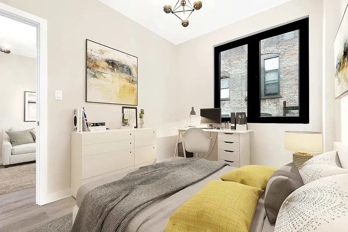 221 East 105th Street — Photo 3