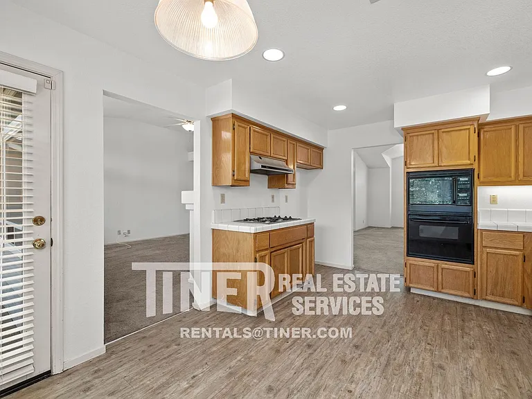 180 Briggs Ranch Dr — Photo 15