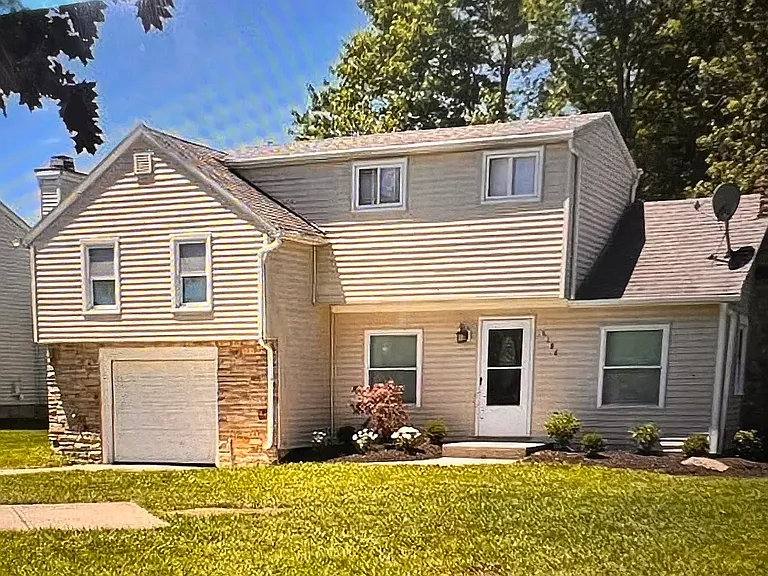 5186 Jaycox Rd — Photo 1