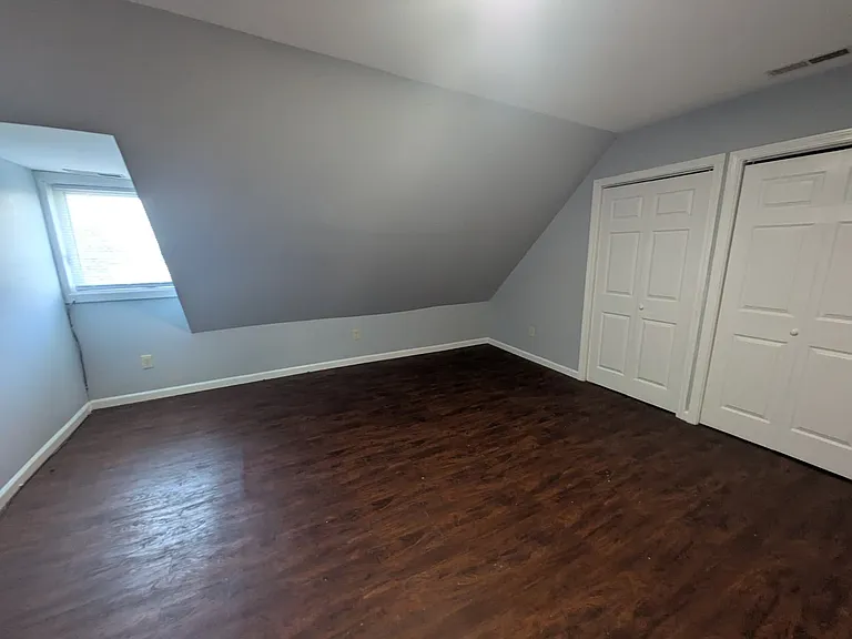 40 Center St #2R — Photo 12