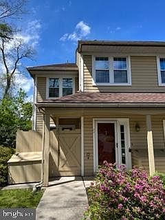 1st image of 22 Tanglewood Dr