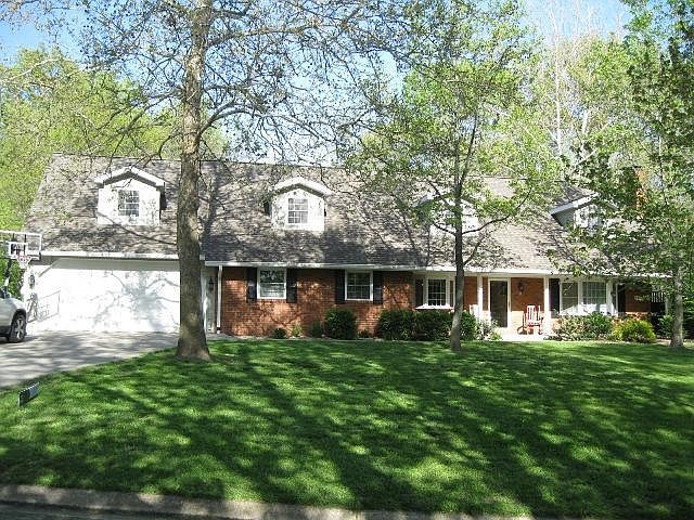 1st image of 1425 Dowell Dr
