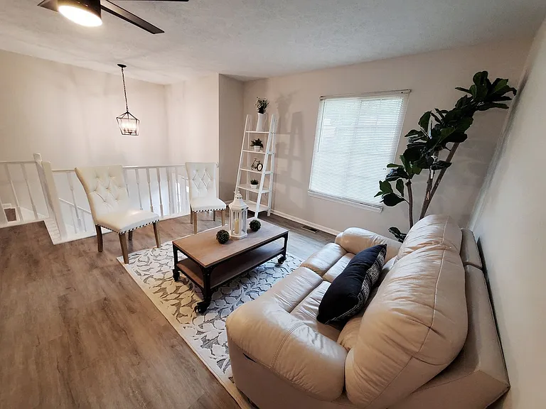 2824 Henslowe Dr — Photo 16