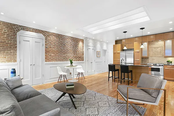 Sold by Compass | media 3