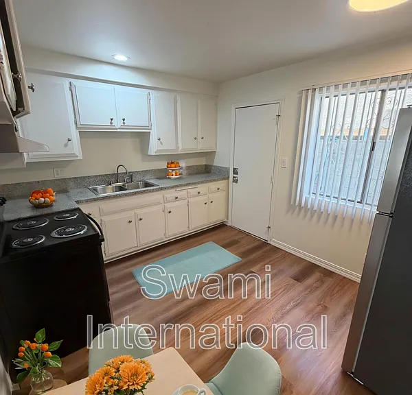 1707 W 144th St #2 — Photo 3