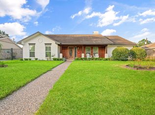 10703 Valley Forge Dr, Houston, TX 77042