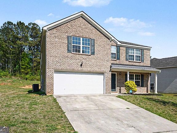 3rd image of 1160 Pebble Ridge Dr