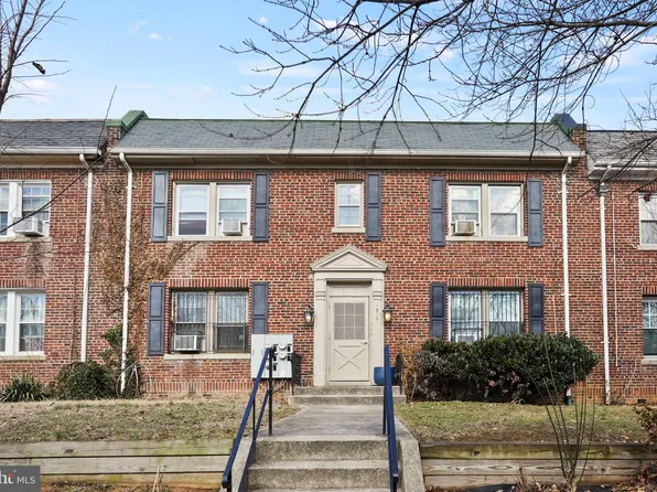 1810 C St SE, Washington, DC 20003