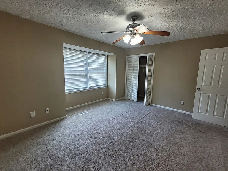 344 Susan Constant Dr — Photo 16