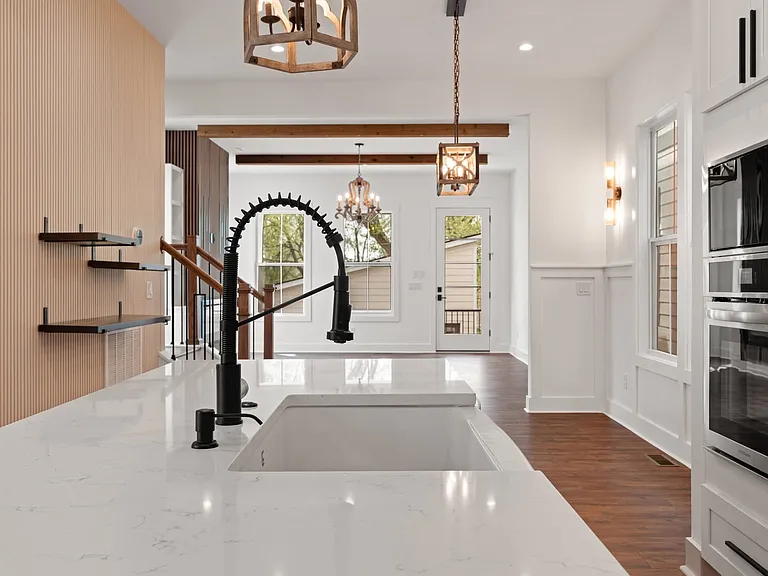 151B Fain St #1 — Photo 6
