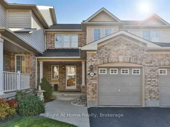3162 Stornoway Cir, Oakville, ON L6M 5H8