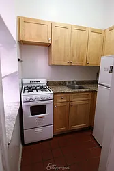 Rented by City Connections Realty